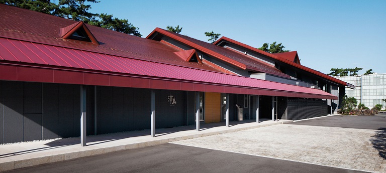 【会員交流事業至福の休日2025】
ラ・プラージュ～Ryokan浦島～佐渡で本格フレンチコースを堪能